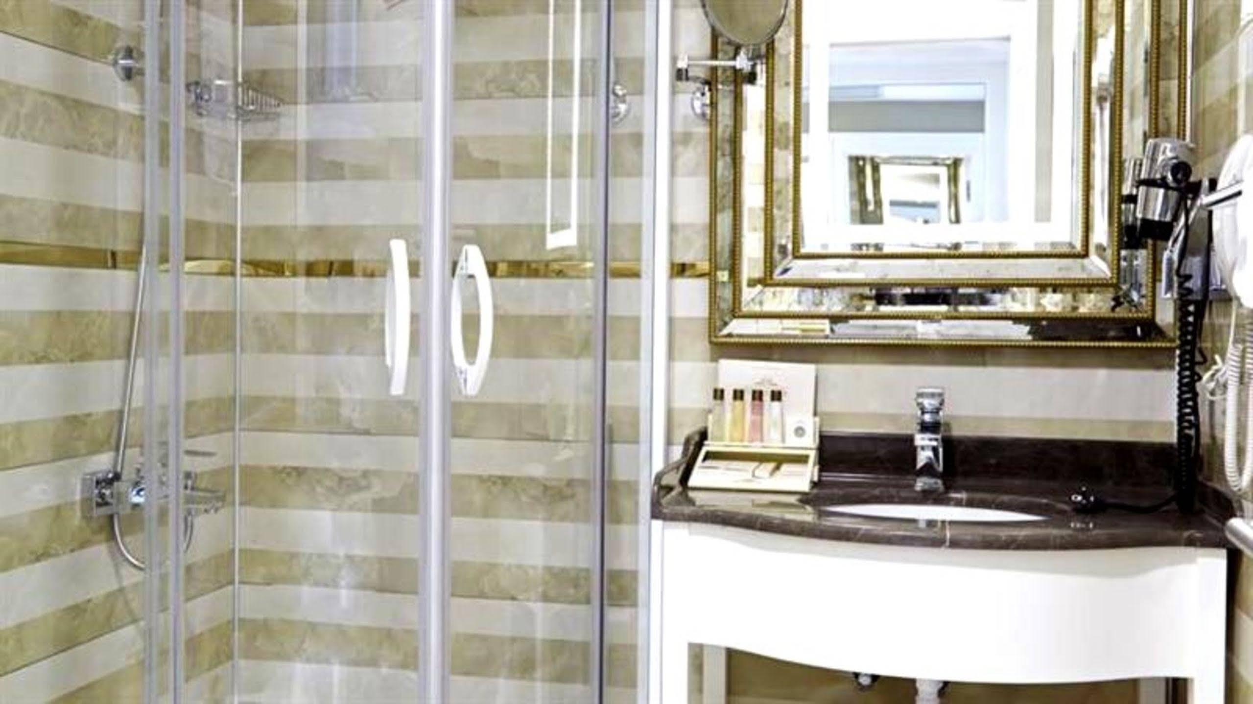 Real Konak Hotel Μπατμάν Εξωτερικό φωτογραφία